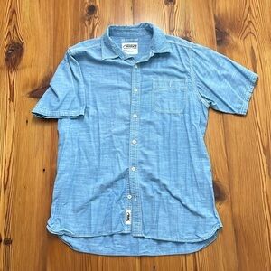 🔥 Mountain Khakis Blue Chambray SS Button Up